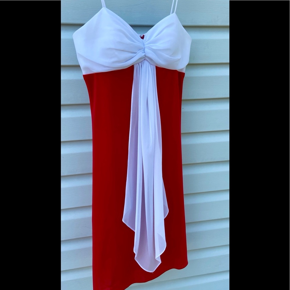 Betsy & Adam spaghetti strap dress red